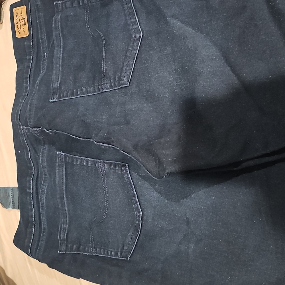 Signature by Levi Strauss Women's Deep Blue Straight Leg Jeans - Picture 2 of 10
